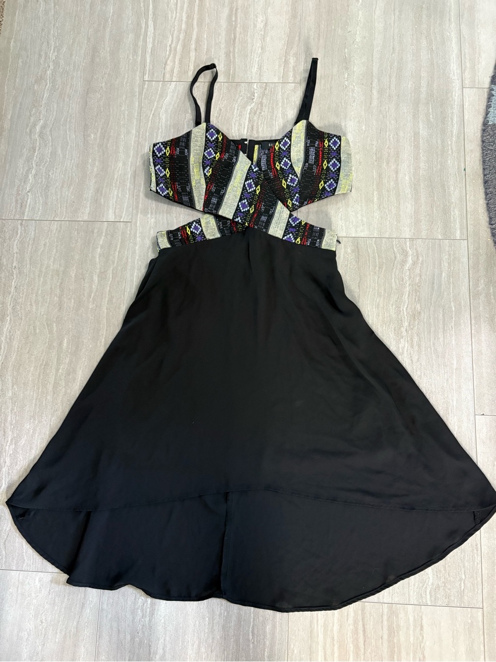 Solemio Boho Cut-Out Dress Tribal Print Small